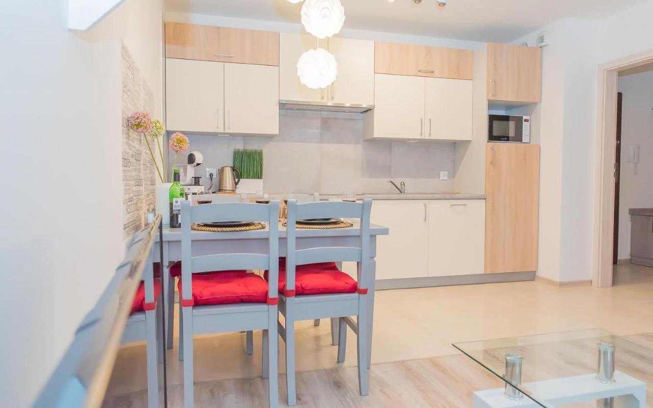 Easy Rent Apartments - Cozy لوبلين المظهر الخارجي الصورة